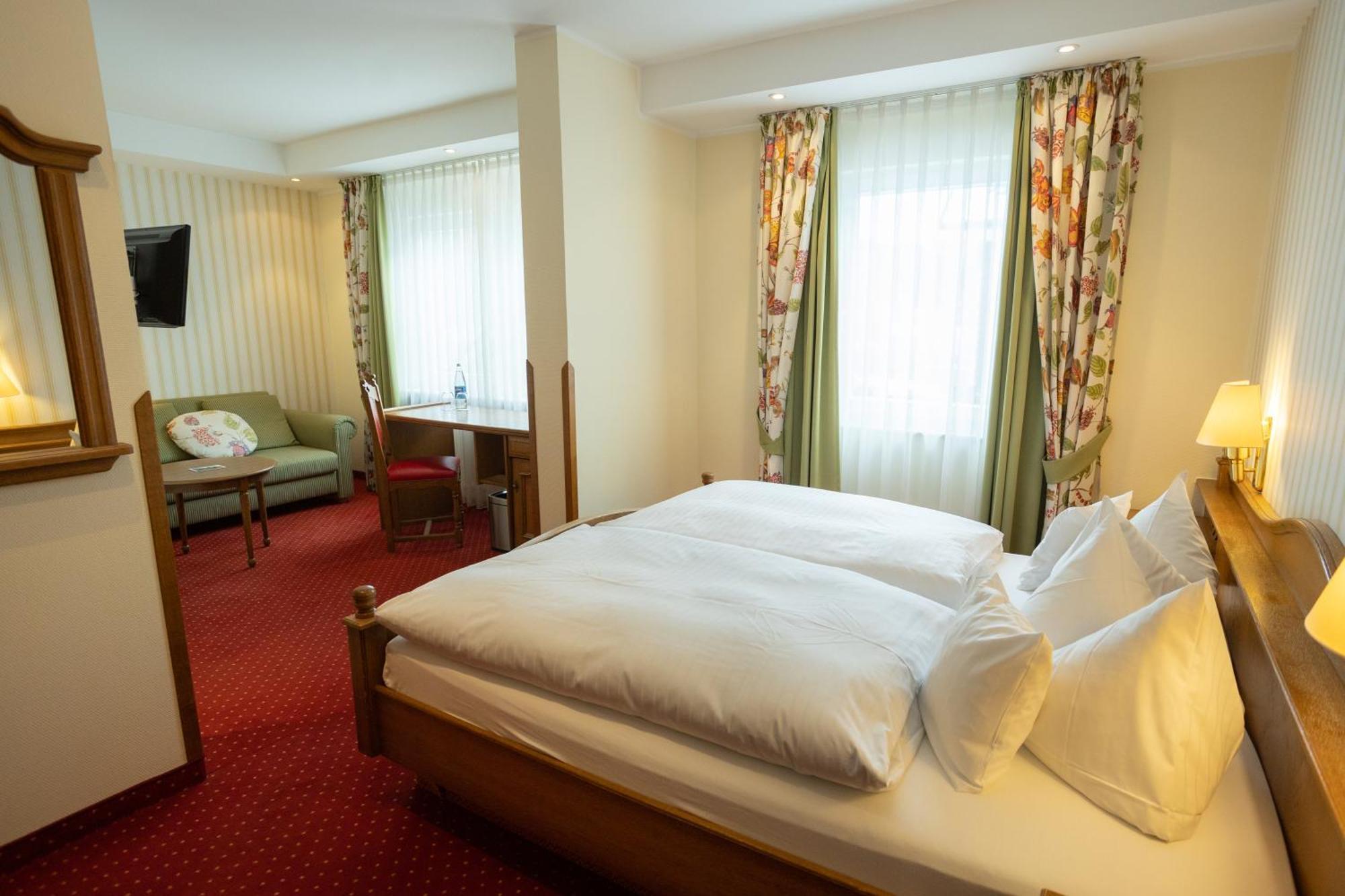 Romantikhotel Platte Аттендорн Экстерьер фото